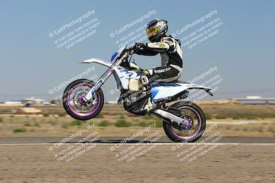 media/Oct-06-2025-2WTD (Mon) [[90522c3a0b]]/B Group/1220pm (Wheelie Bump)/